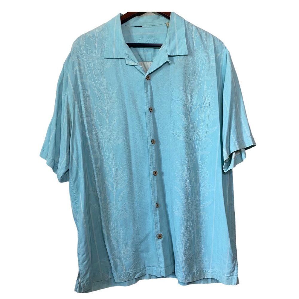 Tommy Bahama 100% Silk Blue Button Up Size XL